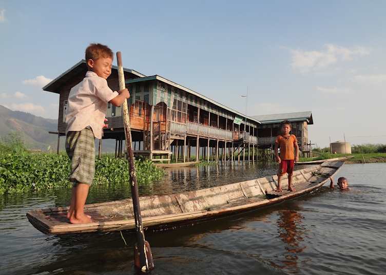 Boys on the sunset canoe trip, Inle Lake