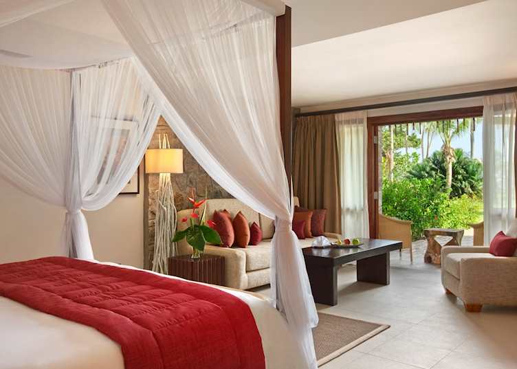 One bedroom suite bedroom, Kempinski Resort Mahé