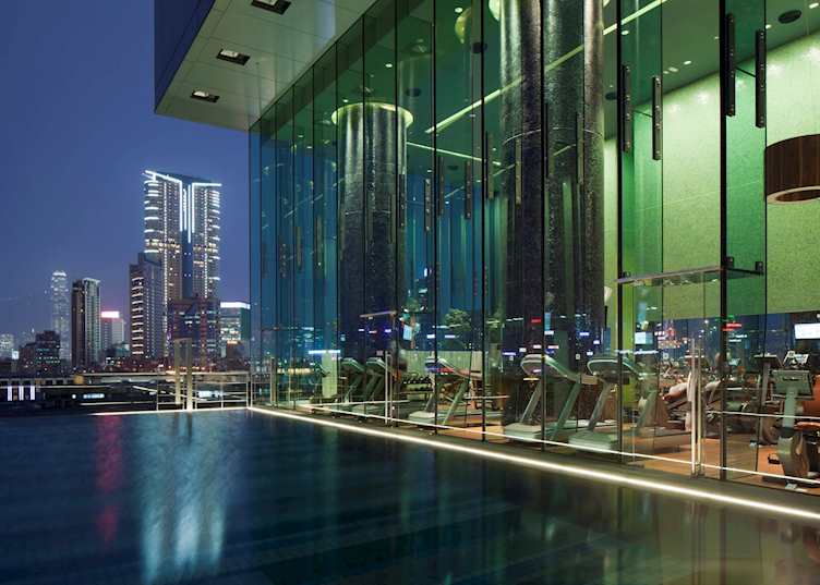 Outdoor Swimming Pool, Hotel Icon