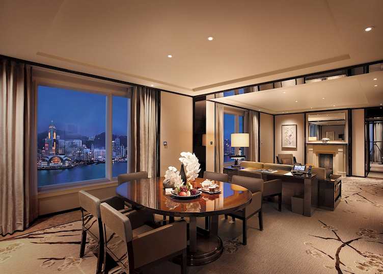 Grand Deluxe Harbour View Suite, Peninsula