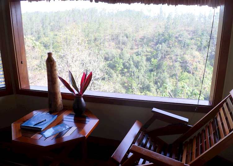 Waterfall view cabin, Gaia River Lodge