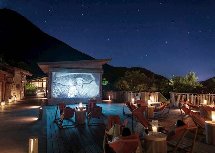 Outdoor Movies, Six Senses Con Dao