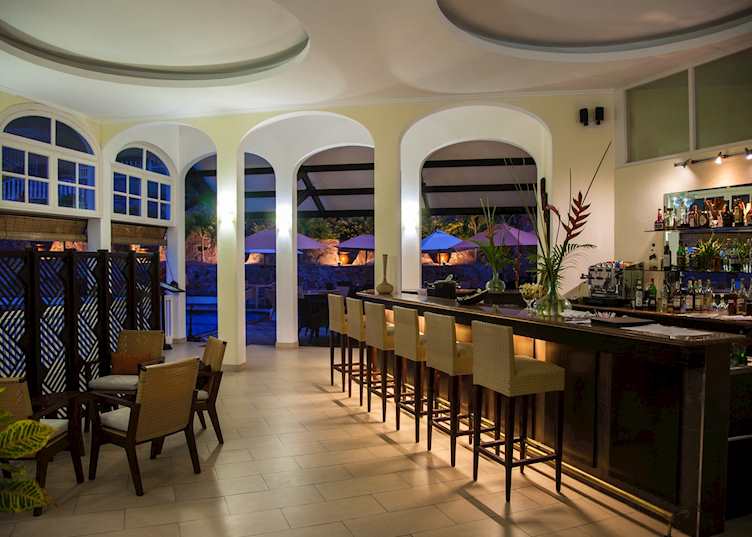 The bar at L'Archipel, Praslin