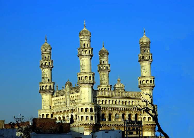 Sunlight hitting the Charminar