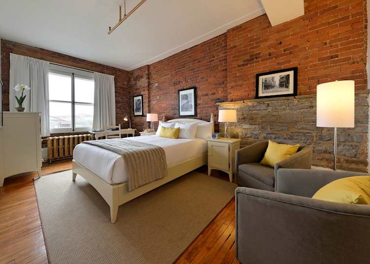Superior room, Le Saint-Pierre Auberge Distinctive, Québec City