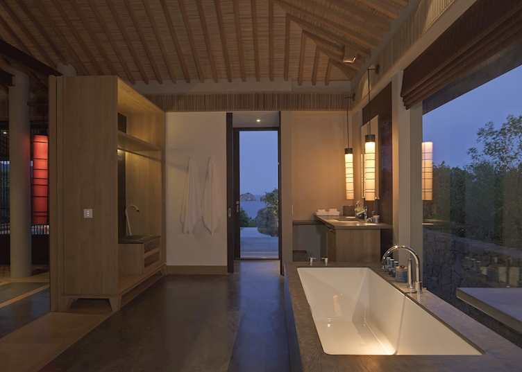 Ocean Pool Pavilion Bathroom