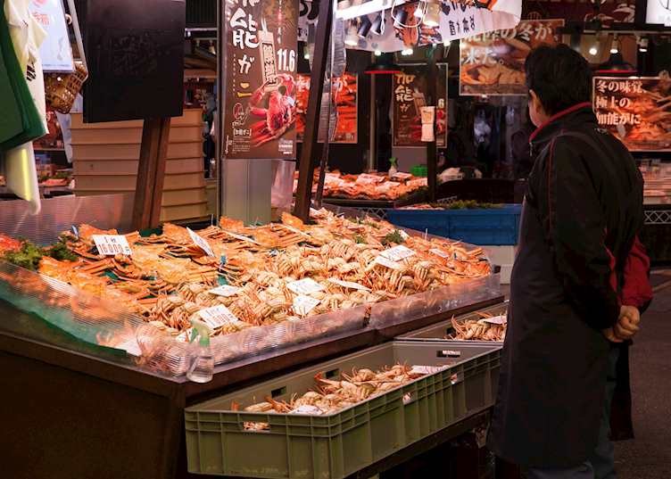 Local specialty of Kanazawa, Omicho Market