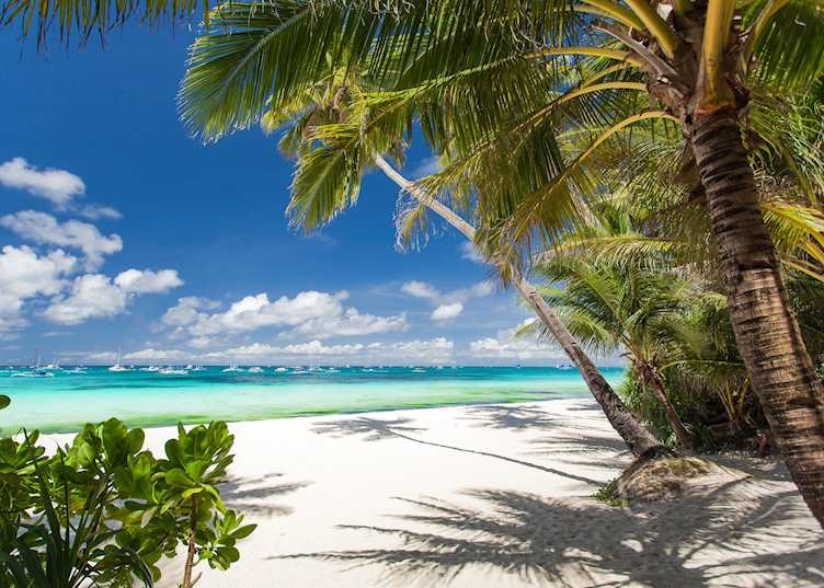 Beautiful white sandy beach, Boracay