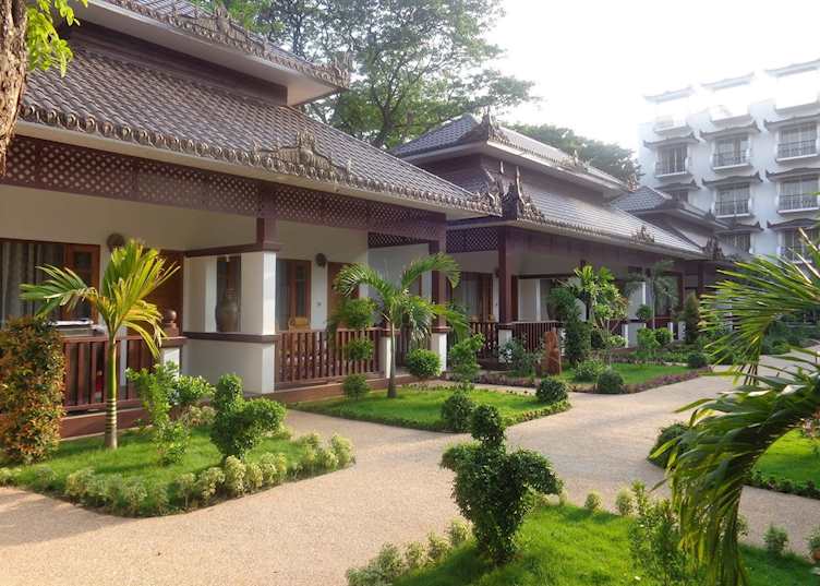 Villa rooms, Yadanarpon Dynasty Hotel, Mandalay