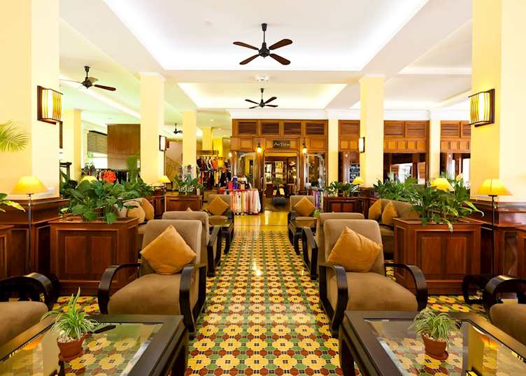 Lobby at the Victoria Hotel, Can Tho