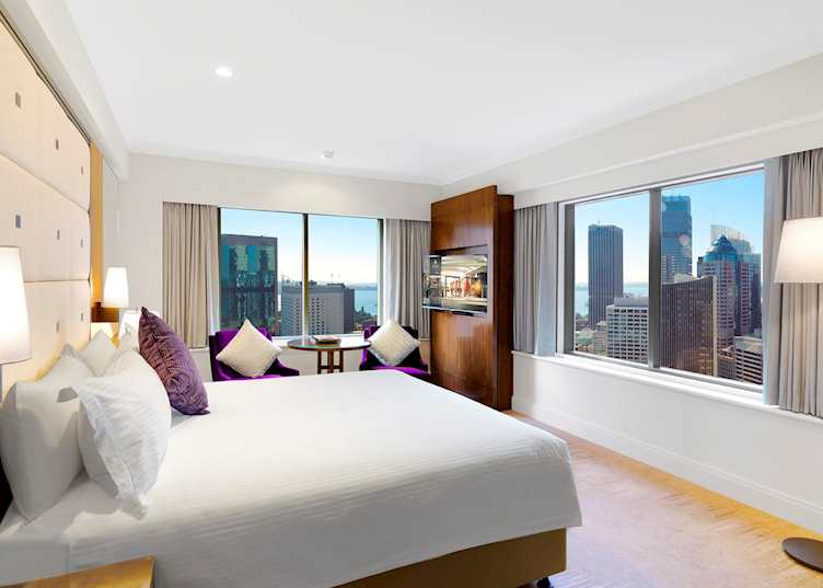 Deluxe Corner King Room, Amora Jamison Hotel, Sydney