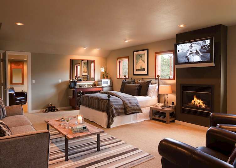 Meadowview suite, Brewery Gulch Inn, Mendocino