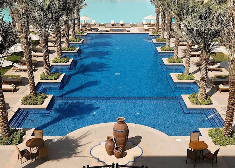 Pool. The Palace Downtown, Dubai
