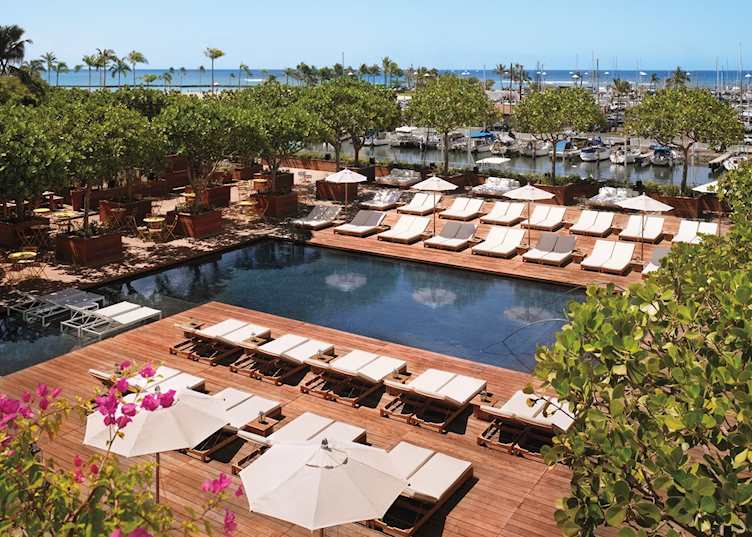 Sunrise Pool, The Modern Honolulu Hotel