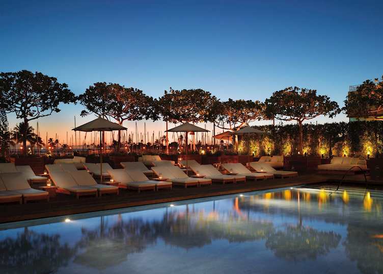 Sunrise Pool, The Modern Honolulu Hotel