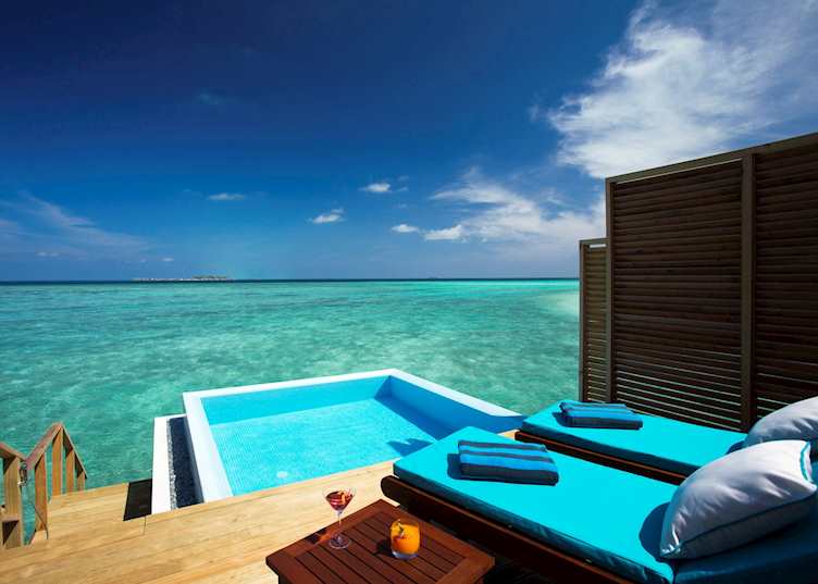 Water bungalow with pool, Niva Velassaru Maldives