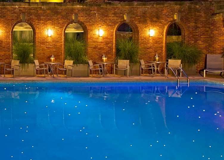 Royal Sonesta Dupont Circle, swimming pool