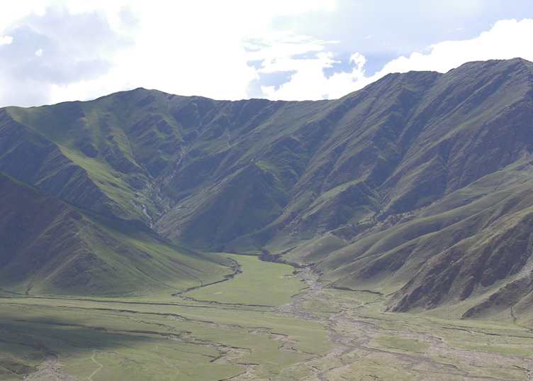 On-route to Gyantse, Tsetang