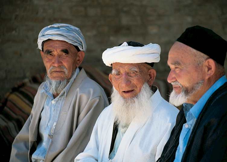 Aksakals in Bukhara, Uzbekistan