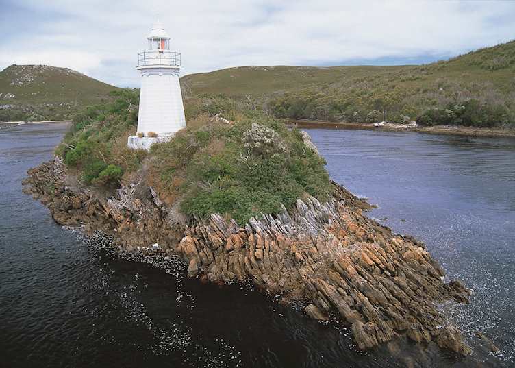 Hells Gate lighthouse
