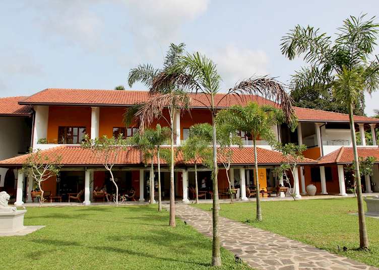 The Notary's House, Makandura
