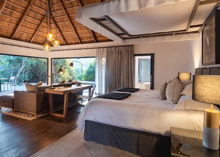Junior Suite, Shamwari Eagles Crag Lodge