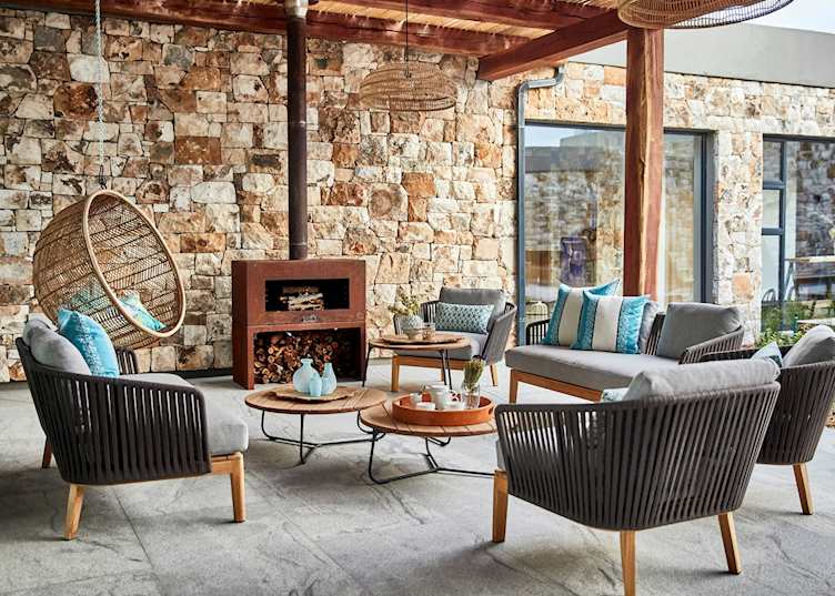 Morukuru Beach Lodge, courtyard seating