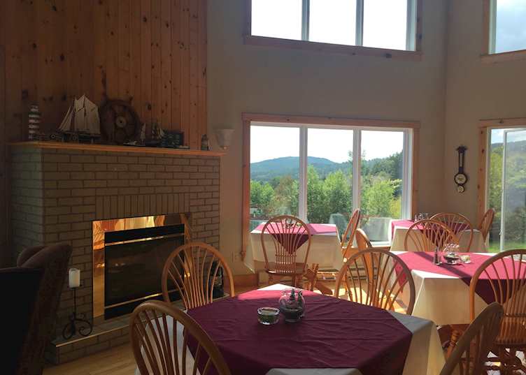 Falcon Ridge Inn, Alma