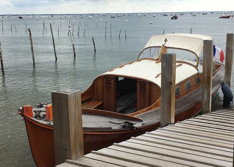 Oyster boat, Cap Ferret, France