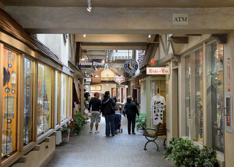 Ocean Ave Carmel 
