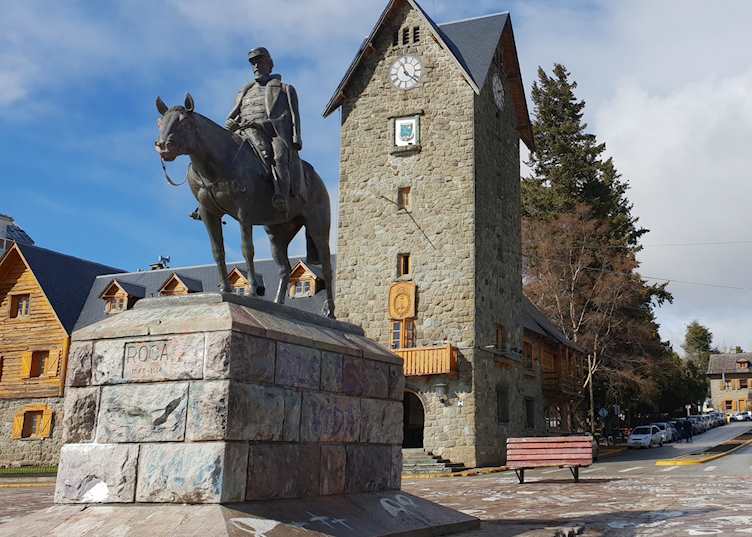 Bariloche square