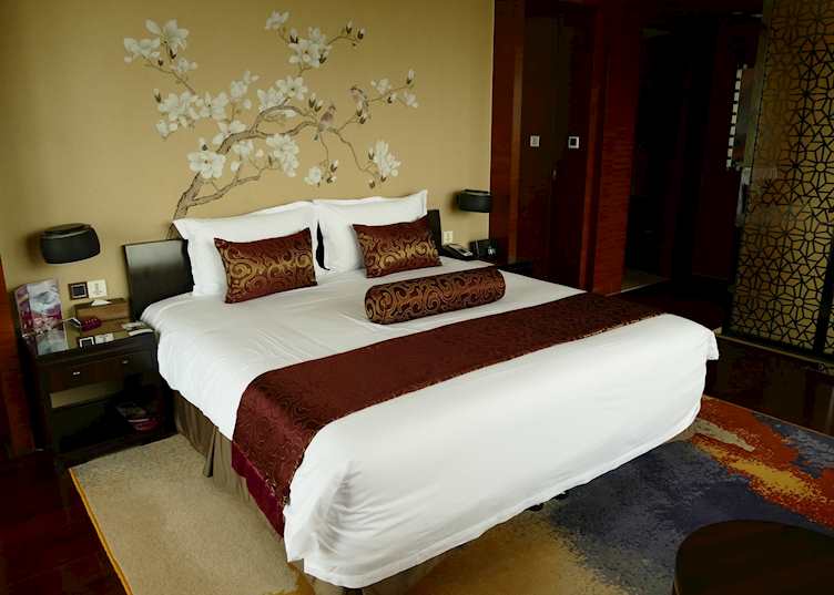 Crowne Plaza, Tunxi