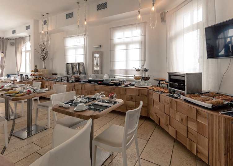 Harmony, Mykonos Town