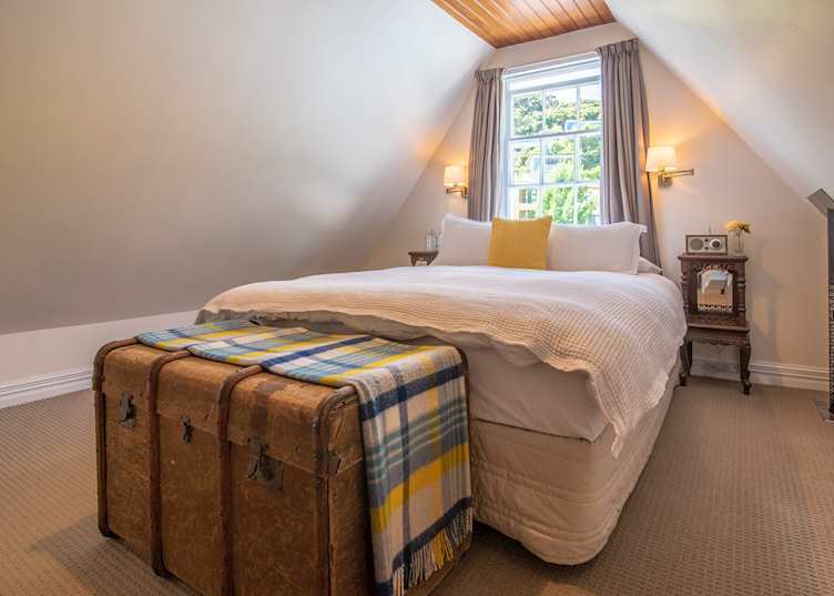 Onawe Room at French Bay House
