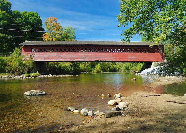 Burt Henry Covered Bridge in Bennington