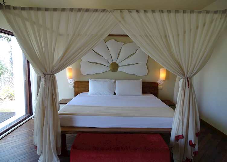 Ocean view bedroom at Essque Zalu