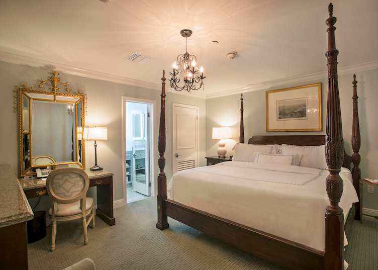 Standard King at Bienville House