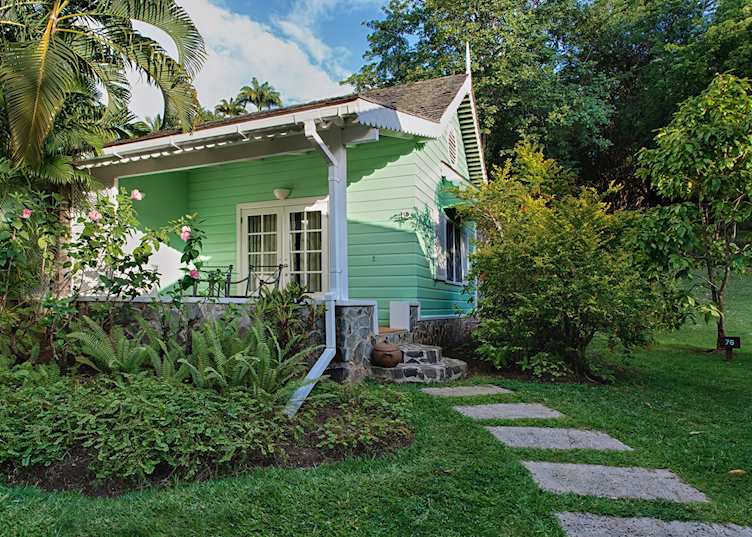 East Winds, Saint Lucia