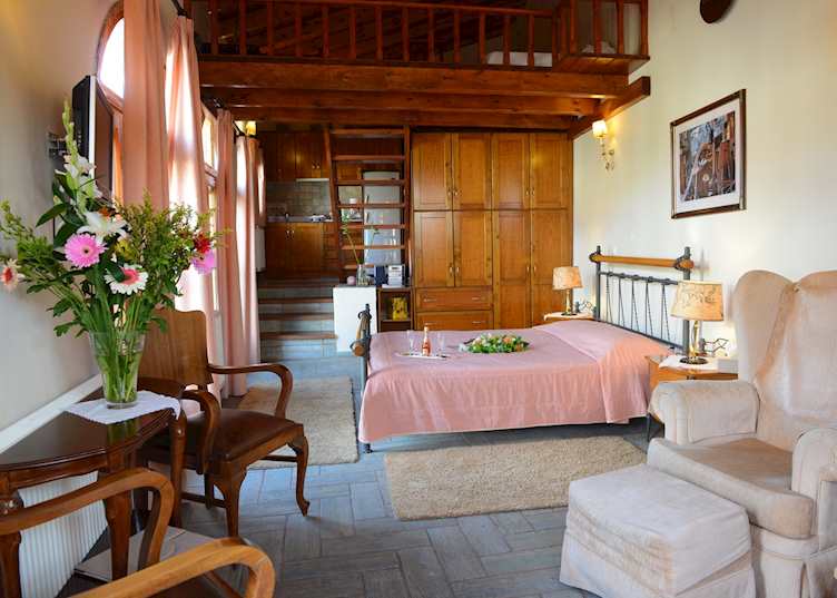 Ganimede Hotel, Galaxidi