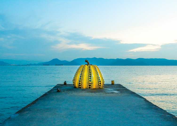 Yellow Pumpkin, Naoshima