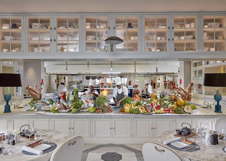 Dining at Mandarin Oriental, Canouan