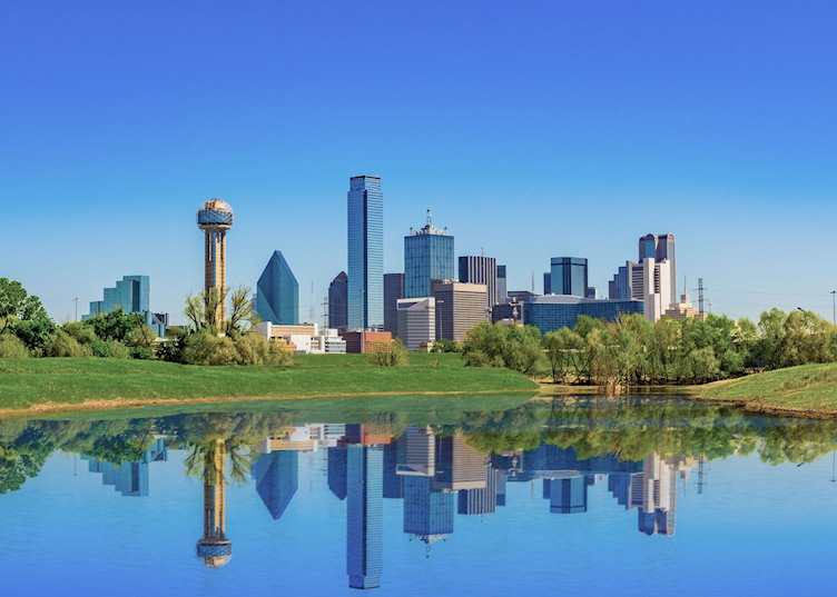 Springtime Dallas skyline