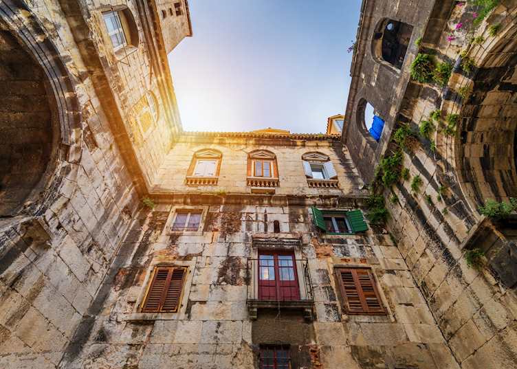 Stone atrium, Split