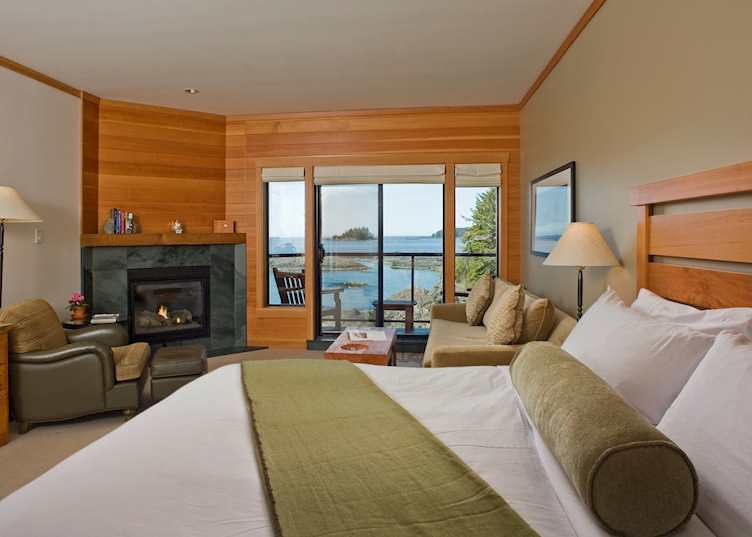 Deluxe King Room at the Wickaninnish Inn, Tofino