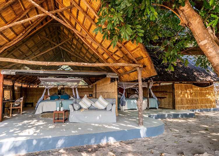 Family tent at Kakuli Bushcamp