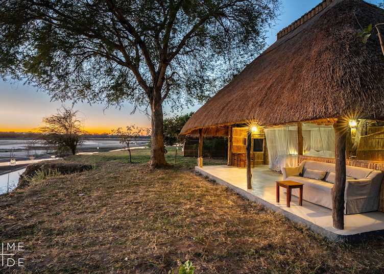 Kakuli Bushcamp, South Luangwa National Park