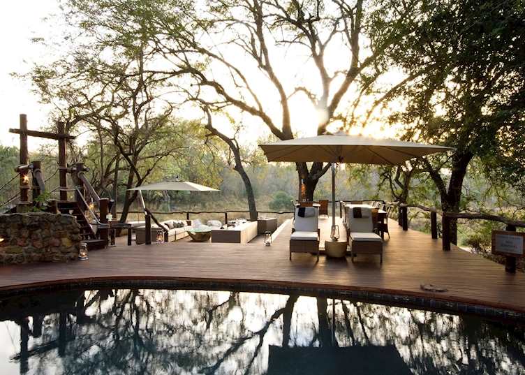 Viewing deck at Dulini Safari Lodge