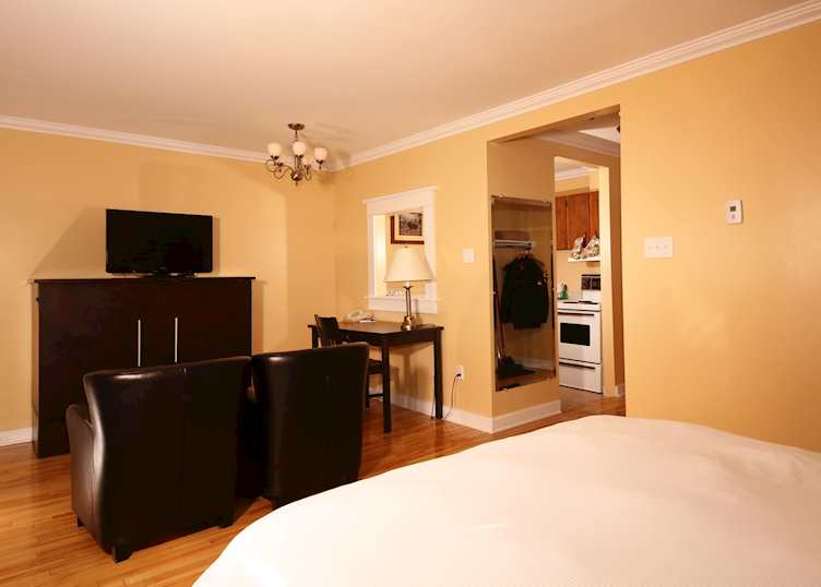 Grenfell Heritage Hotel and Suites, St Anthony