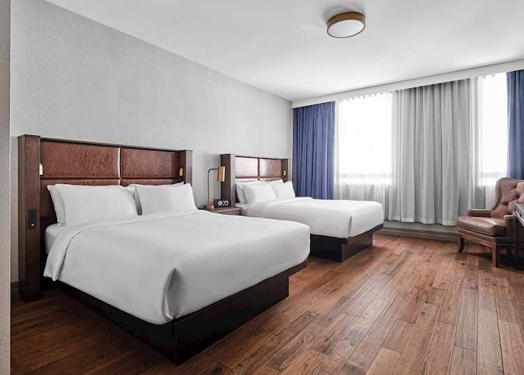 Guest room, The Metcalfe Hotel, Ottawa