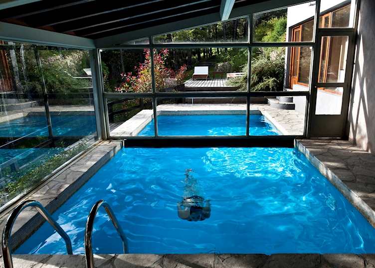 Pool, Aldebaran